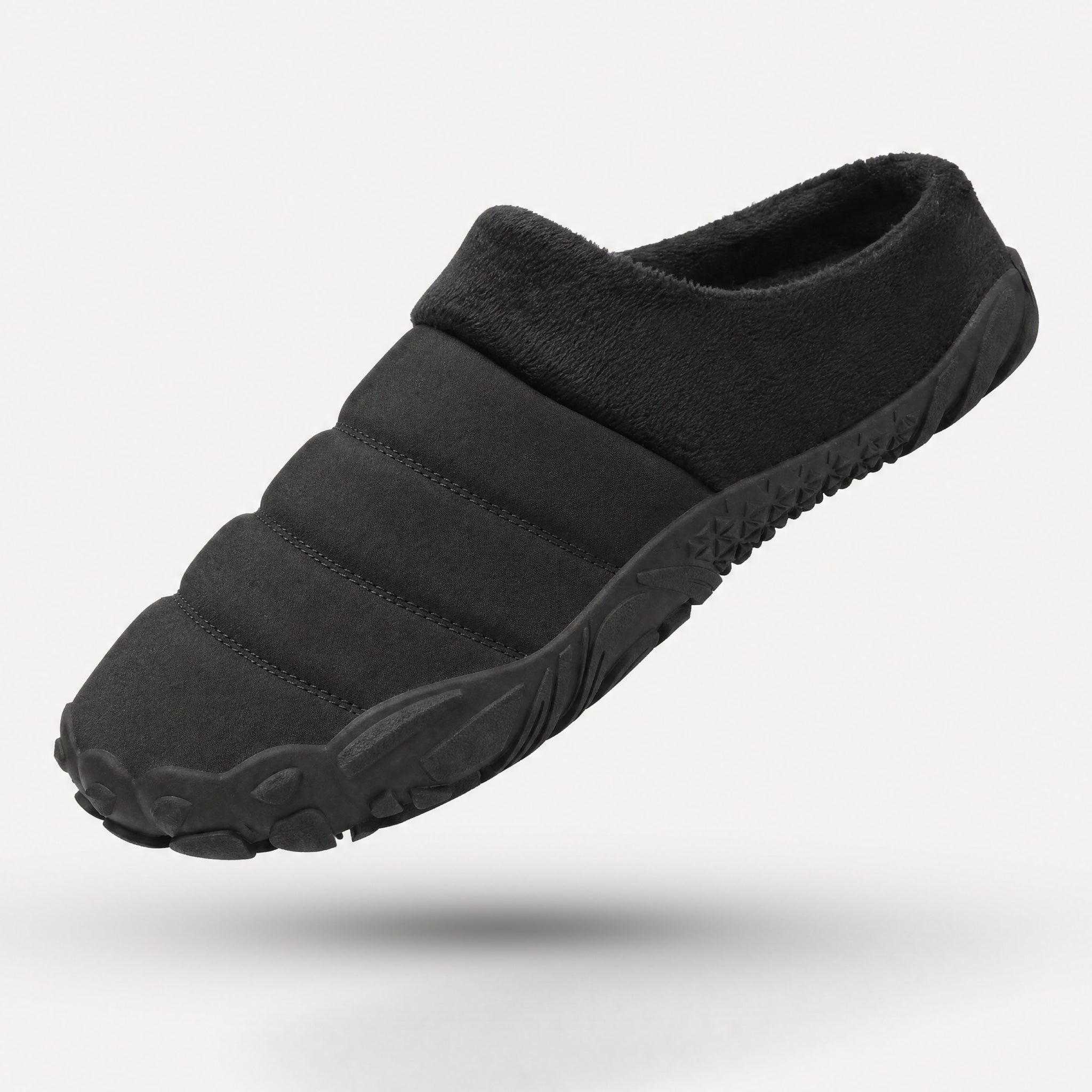 Cosy Max Slippers in black, product shot